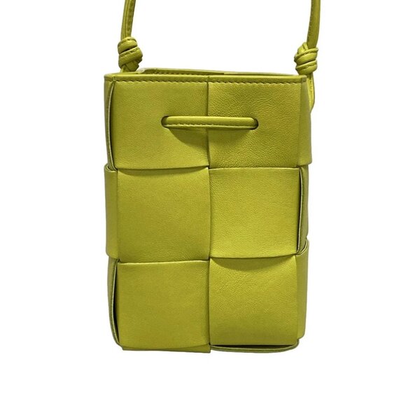 BOTTEGA VENETA Small Cassette Crossbody/Maxi Intrecciato - Yellow Leather - Picture 3 of 16